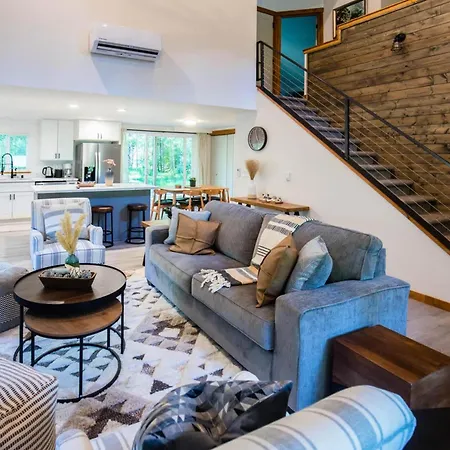 Evergreen Cabin By Betterstay
